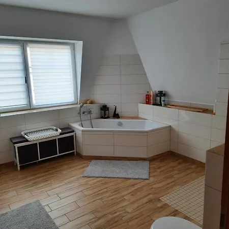 ヴィラ Im Og Zwischen Und Wald Mit Grossem Garten *