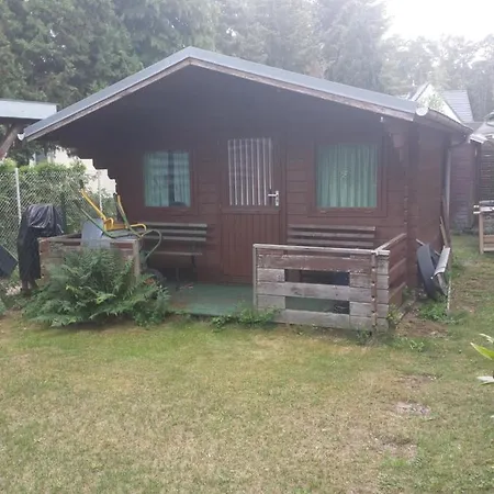 Zwischen Und Wald Mit Großem Garten